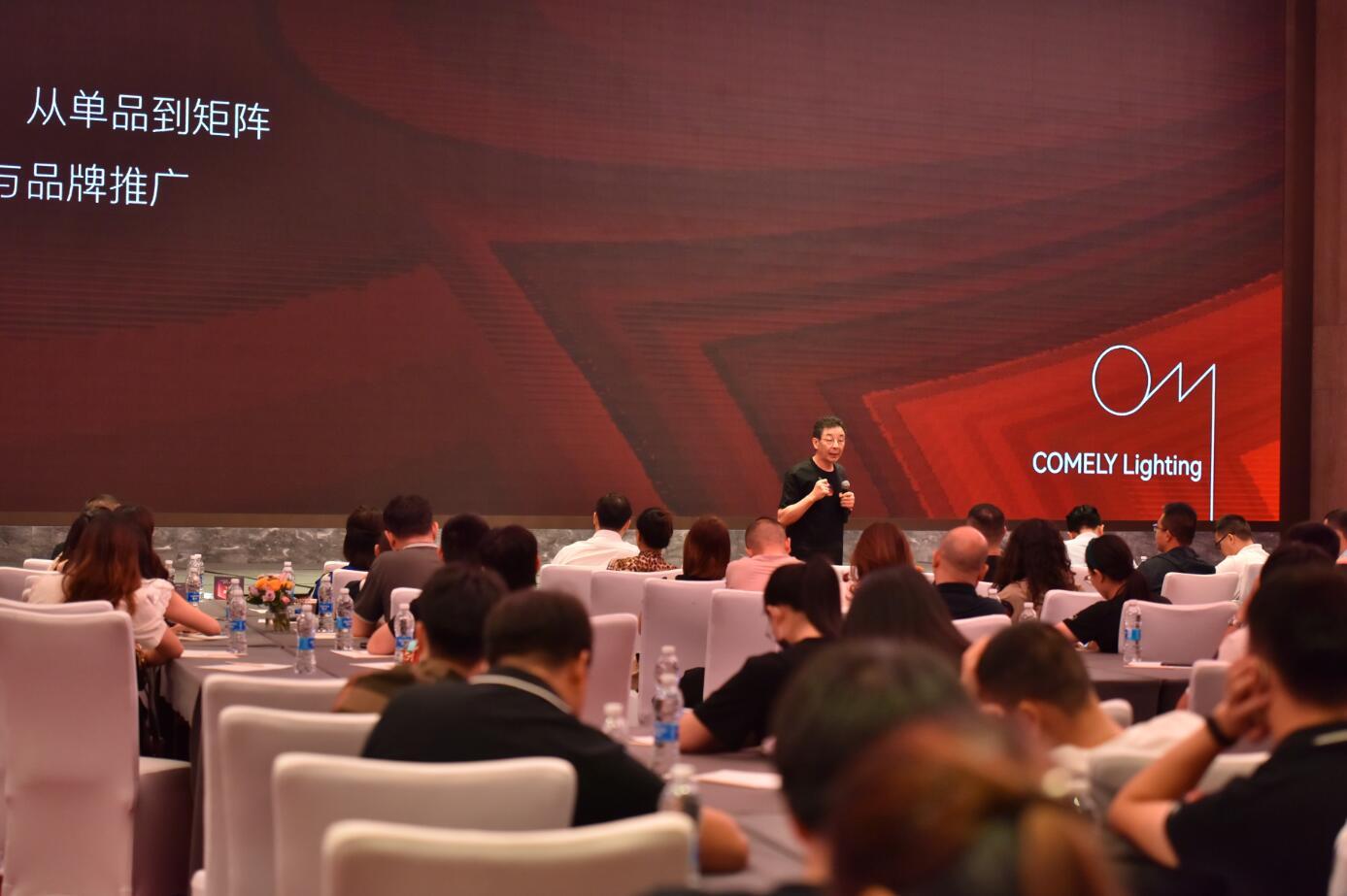 智能開啟新時(shí)代|新特麗攜2022全線原創(chuàng)設(shè)計(jì)新品來了！
